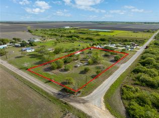 202 Autry Rd, Bayside, TX 78340