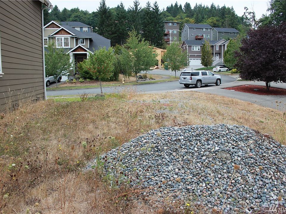 2nd image of 1683 View Point Ct SW
