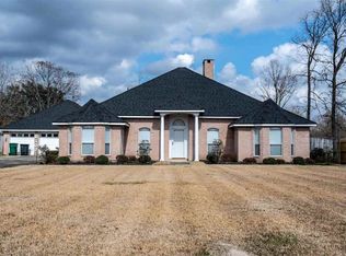 6102 Hazelwood, Orange, TX 77632