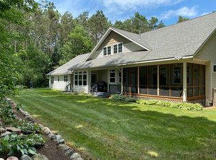 6556 S Bluebird East Dr, Fremont, MI 49412