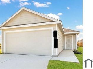 8910 Astral Pl, San Antonio, TX 78252