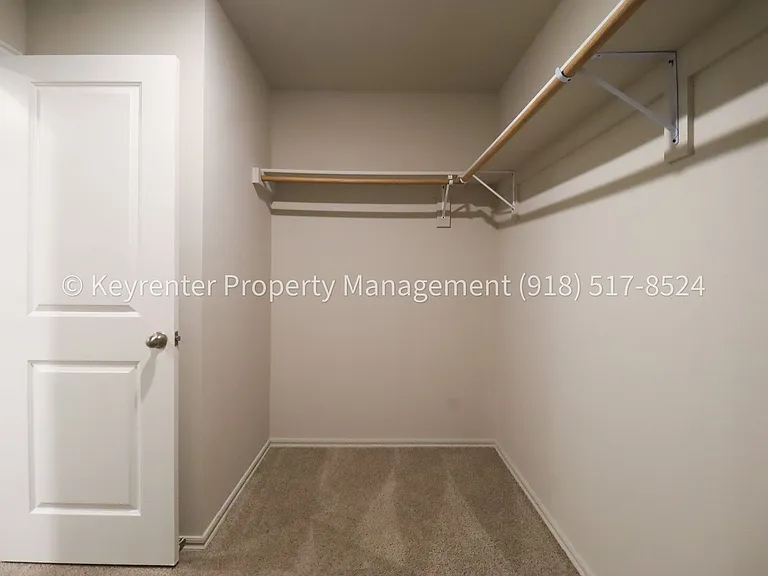1308 Sunstone St — Photo 39