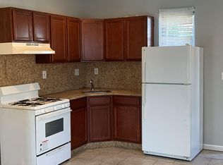730 S Alden St, Philadelphia, PA 19143