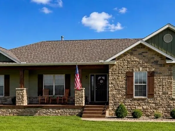 2 Condor Ridge Ct, Silex, MO 63377