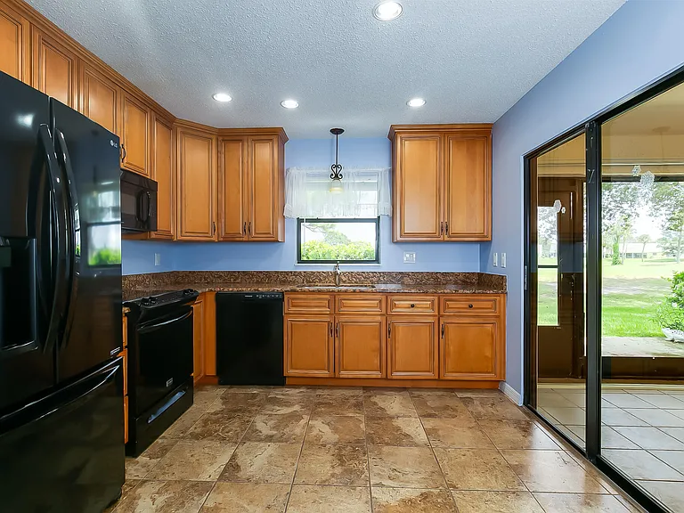 4166 Gator Trace Villas Cir #B — Photo 12