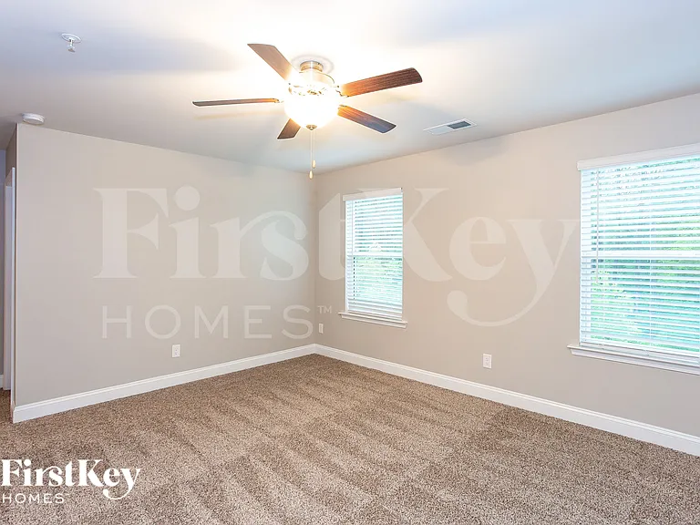 2031 Cypress Village Dr NW — Photo 9