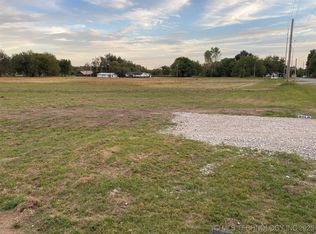 51 N Gaither Rd, Pryor, OK 74361