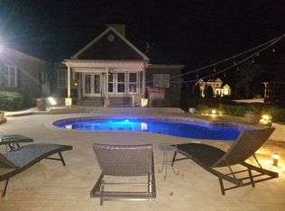 350 Youngs Cir, Fayetteville, GA 30215