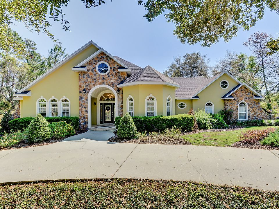 1st image of 2636 Winnemissett Oaks Dr