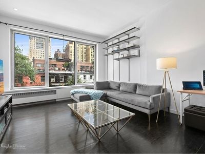 217 W 14th St APT 4R, New York, NY, 10011