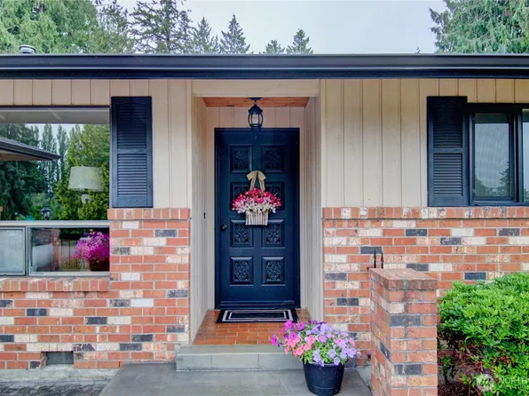 2820 Cherokee Lane, Mount Vernon, WA 98273