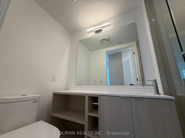 100 Queen St E #2903 — Photo 6
