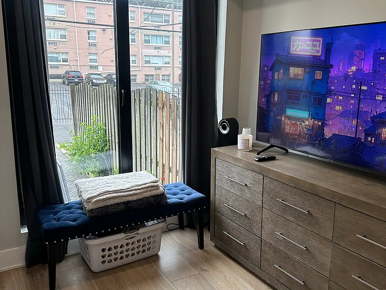 611 Kennedy St NW #202 — Photo 6