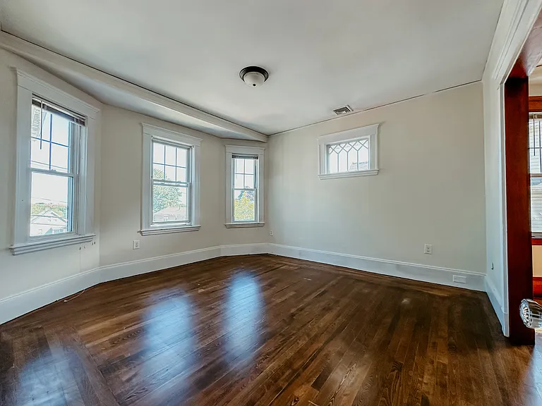 34 Brooksdale Rd #2 — Photo 7