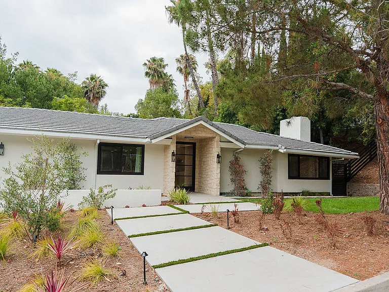 10461 Shadyridge Dr — Photo 51
