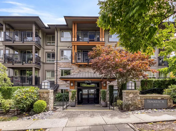 3178 Dayanee Springs Blvd #420, Coquitlam, BC V3E 0B9