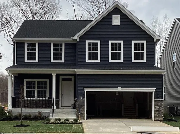 210 Legacy Blvd, Poquoson, VA 23662
