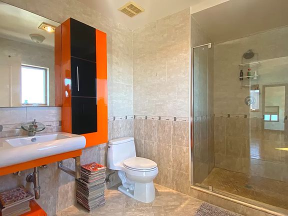 4th image of 2964 Brighton Sixth St #8