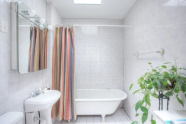 Sold by Corcoran | media 39