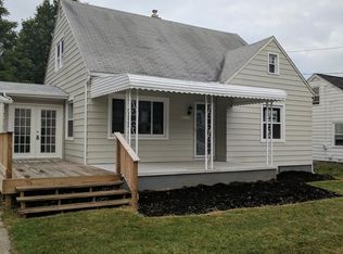 2042 Cook St, Cuyahoga Falls, OH