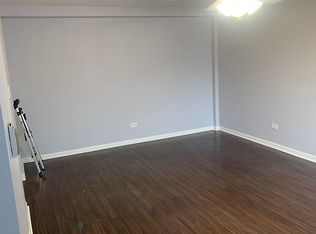 7540 N Ridge Blvd APT 2B, Chicago, IL 60645