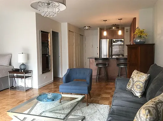 Sold by JOAN SHACTER REAL ESTATE | media 10