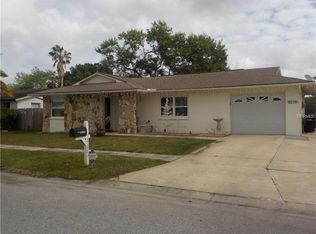 2138 Harrison Dr, Holiday, FL 34691