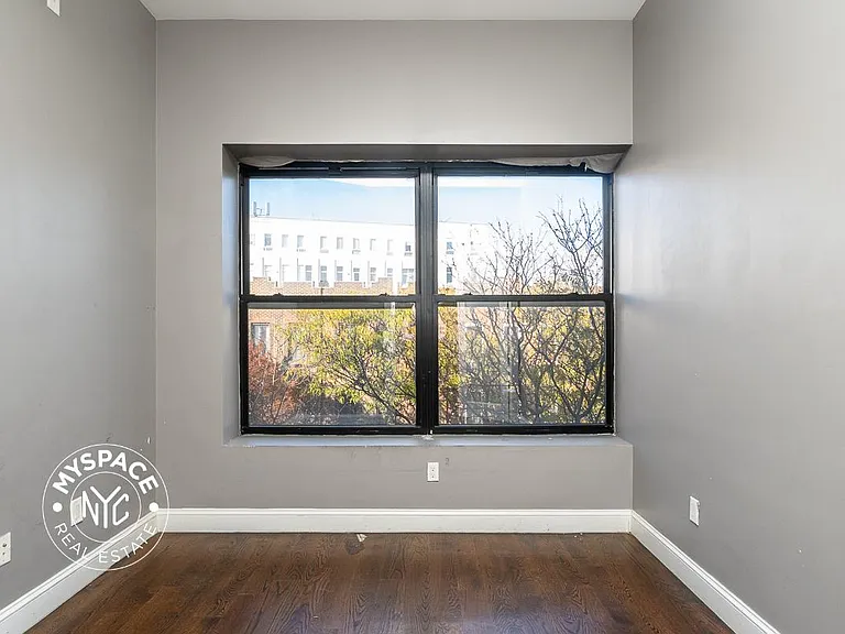 6080 Myrtle Ave #3F — Photo 2