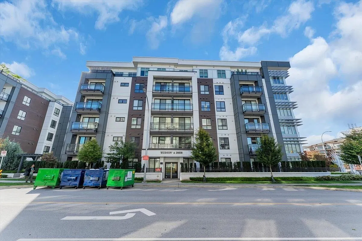 2 bed, 1175 sqft, $2,995 — Photo 1
