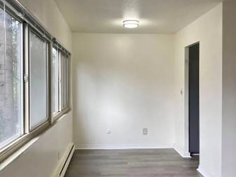 The Willis Apartments — Photo 74
