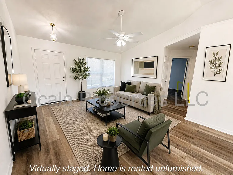 2451 SW 147th Place Rd — Photo 1
