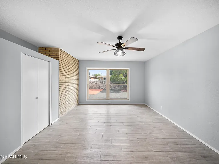 5205 Nome Ave — Photo 16