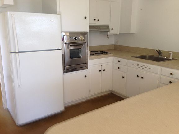 2nd image of 3740 W Ironwood Hill Dr Unit 7