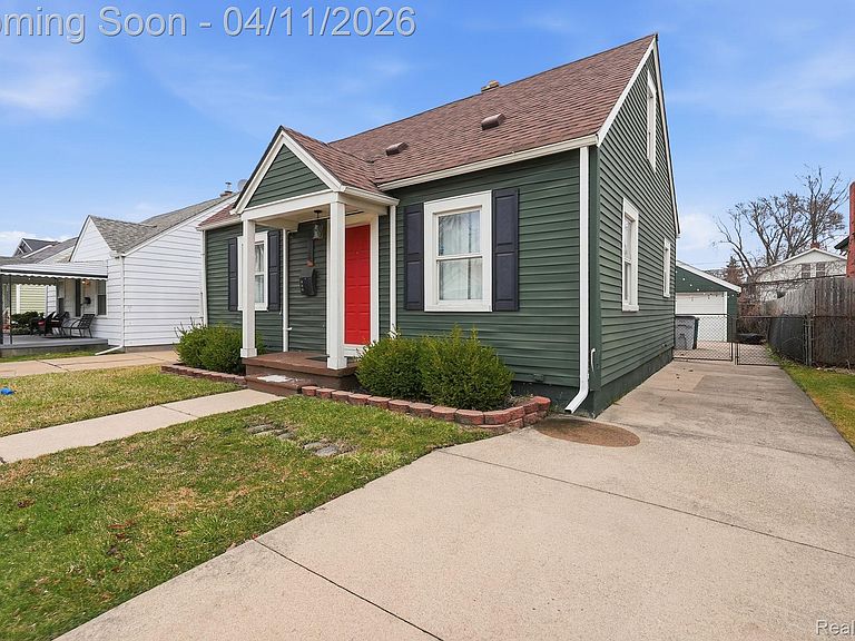 Listing photo 3