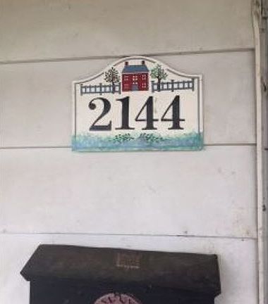 3rd image of 2144 Oak Ave