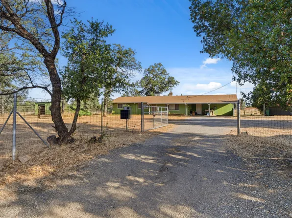 21241 Boyle Rd, Redding, CA 96003