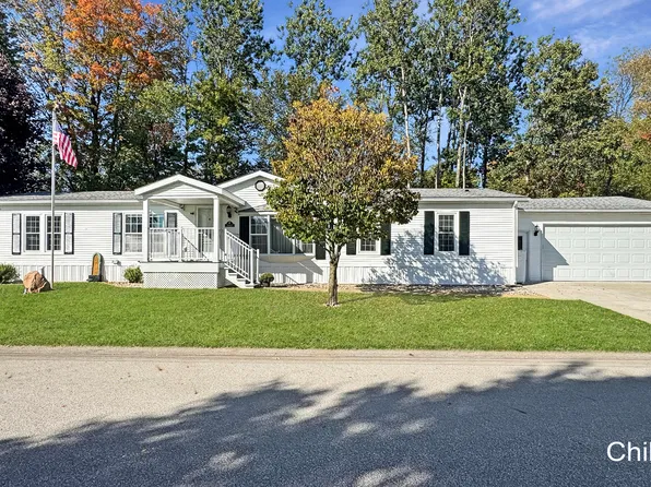 3485 Cloverfield Dr NE, Cedar Springs, MI 49319
