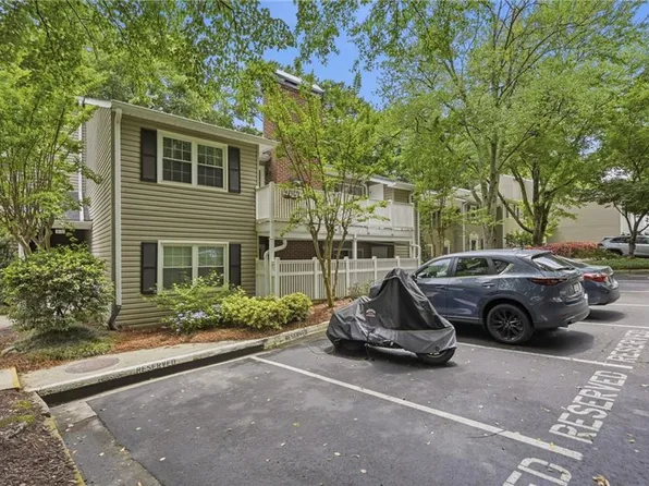 1750 Clairmont Rd APT 11, Decatur, GA 30033