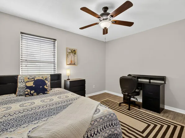 (undisclosed Address), Cape Coral, FL 33914