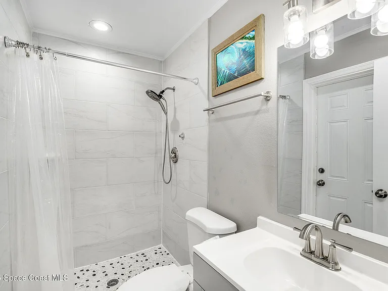 365 Hula Cir — Photo 15
