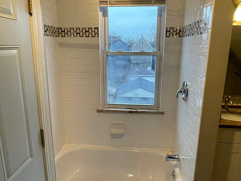 2847 W Dickens Ave #3 — Photo 13