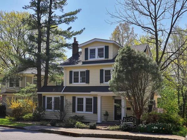 98 Hobart Ave, Short Hills, NJ 07078