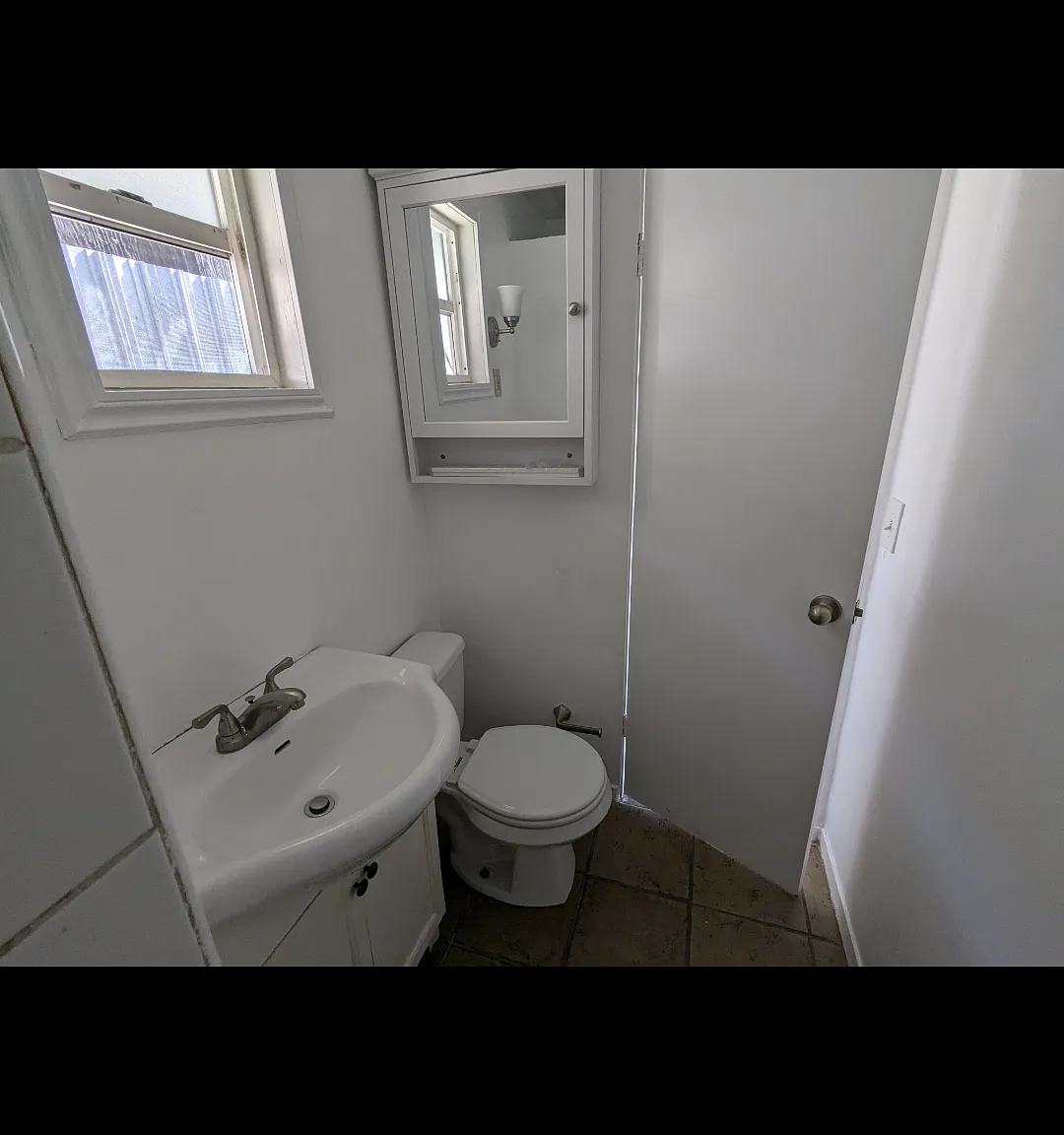 1 bed, 450 sqft, $1,700 — Photo 4