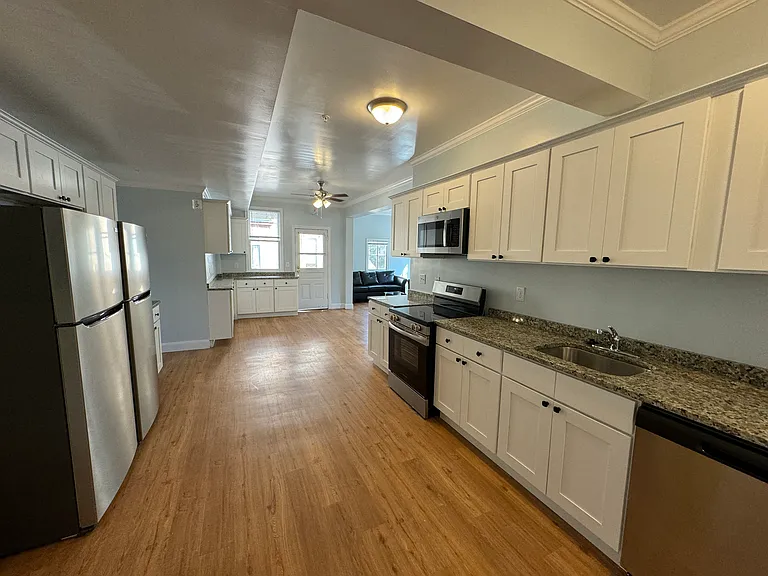 1346 Geddes Ave #3 — Photo 3