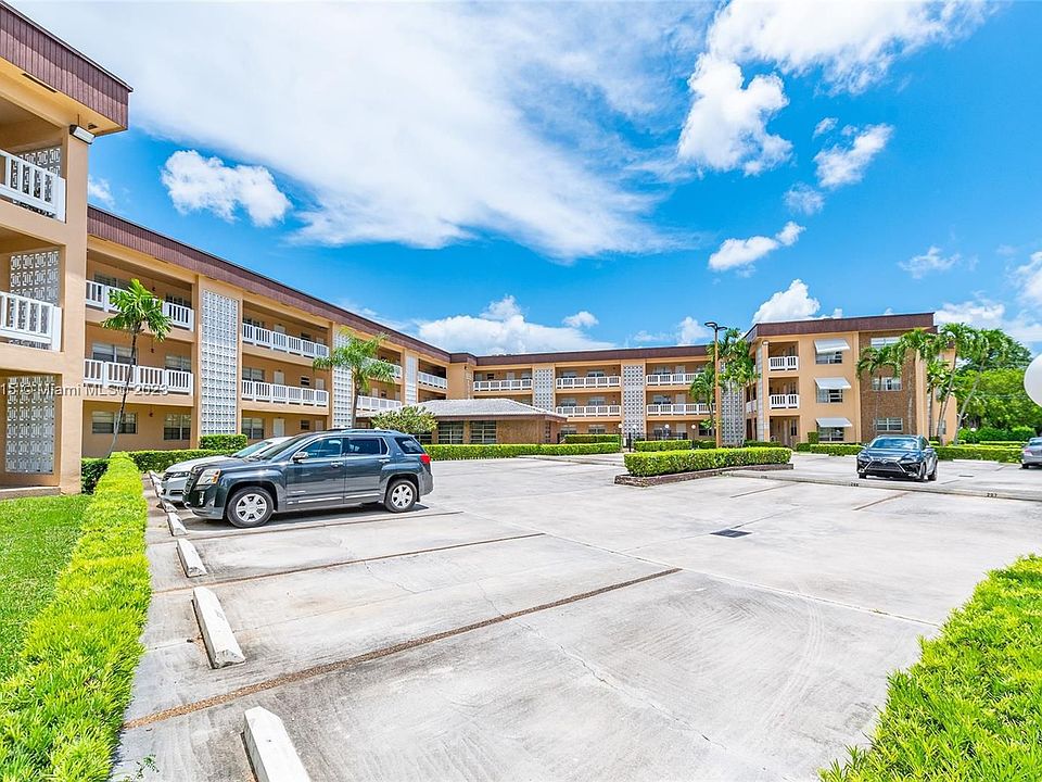 555 S Luna Ct Hollywood, FL, 33021 Apartments for Rent Zillow