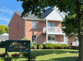 30 Georgian Ln APT C, Buffalo, NY 14221