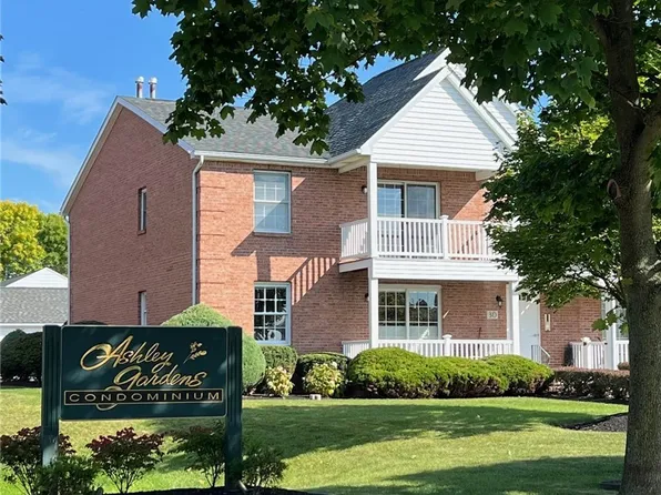 30 Georgian Ln APT C, Buffalo, NY 14221