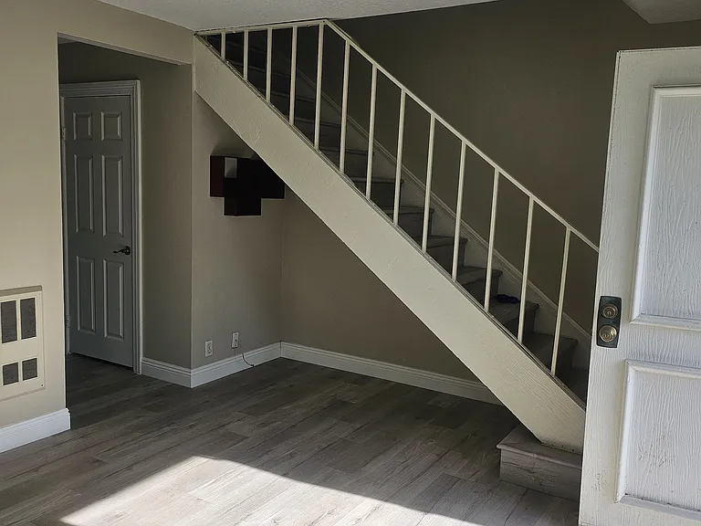 39 Meadowgrass — Photo 4