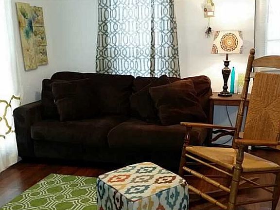5th image of 571 Shie Ave