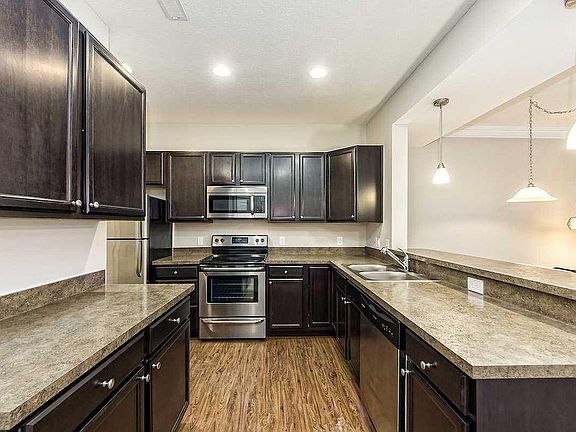 2nd image of 9206 Stonemoor Pl